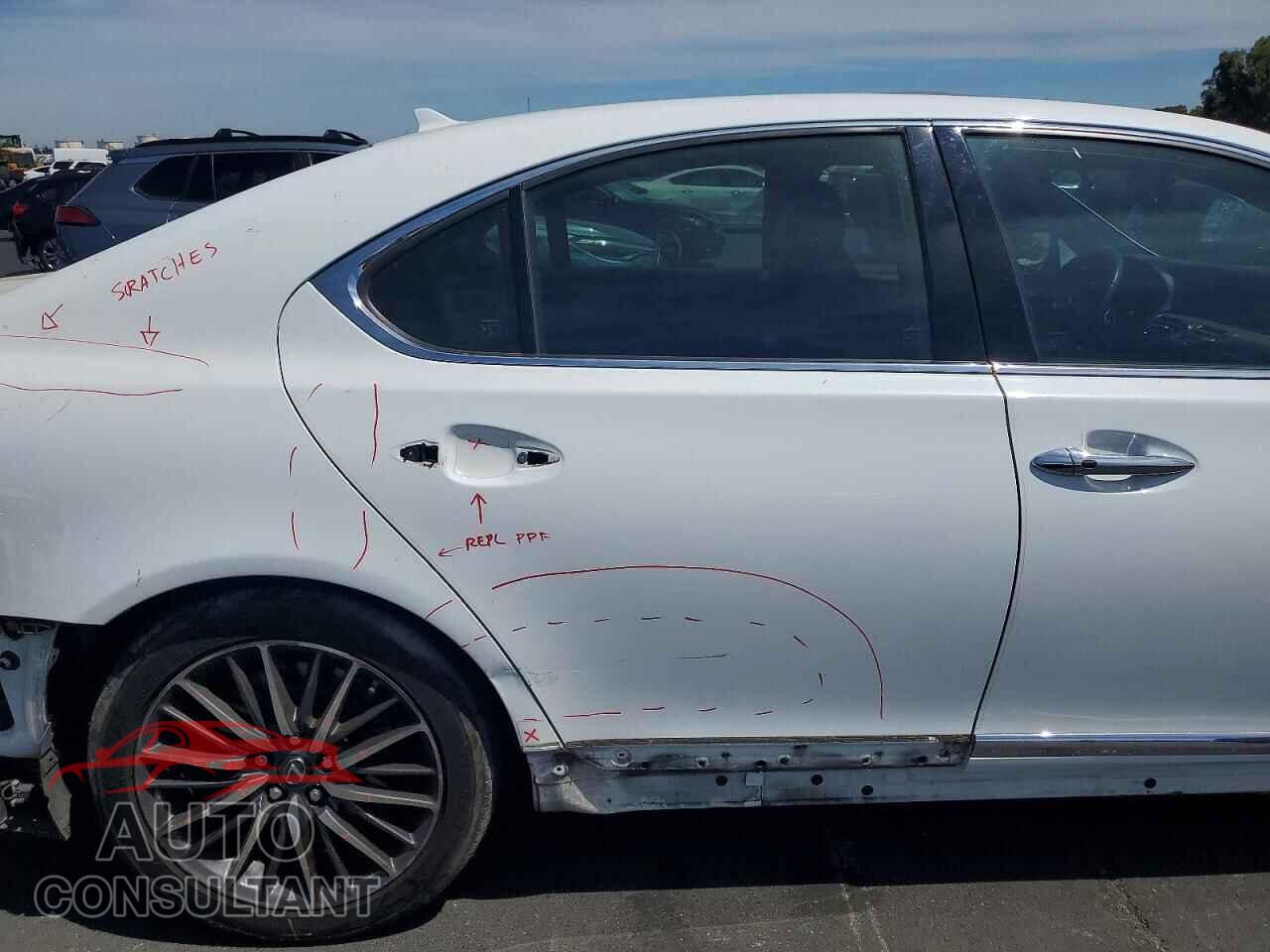 LEXUS LS460 2013 - JTHBL5EF4D5121129