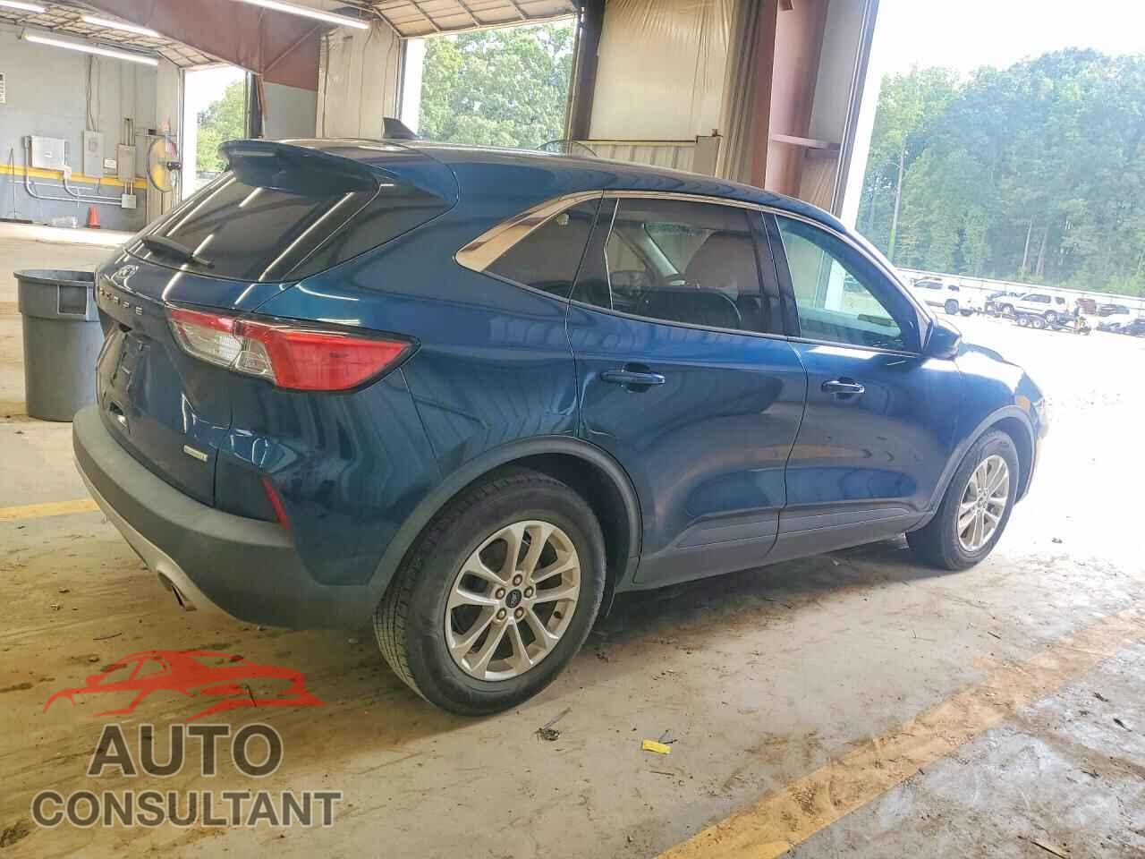 FORD ESCAPE 2020 - 1FMCU0G65LUA93456