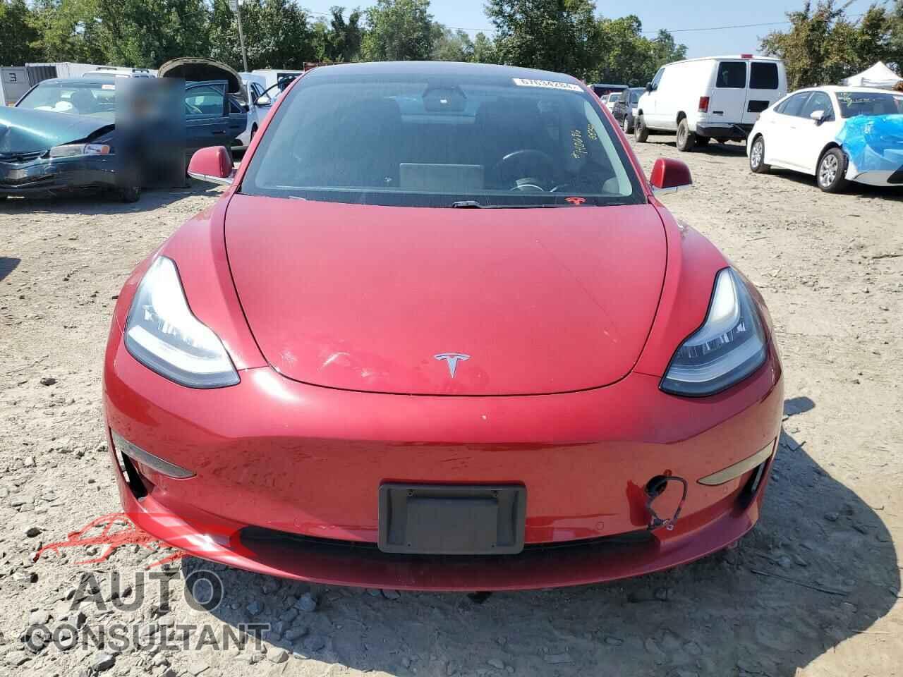 TESLA MODEL 3 2019 - 5YJ3E1EA6KF190686
