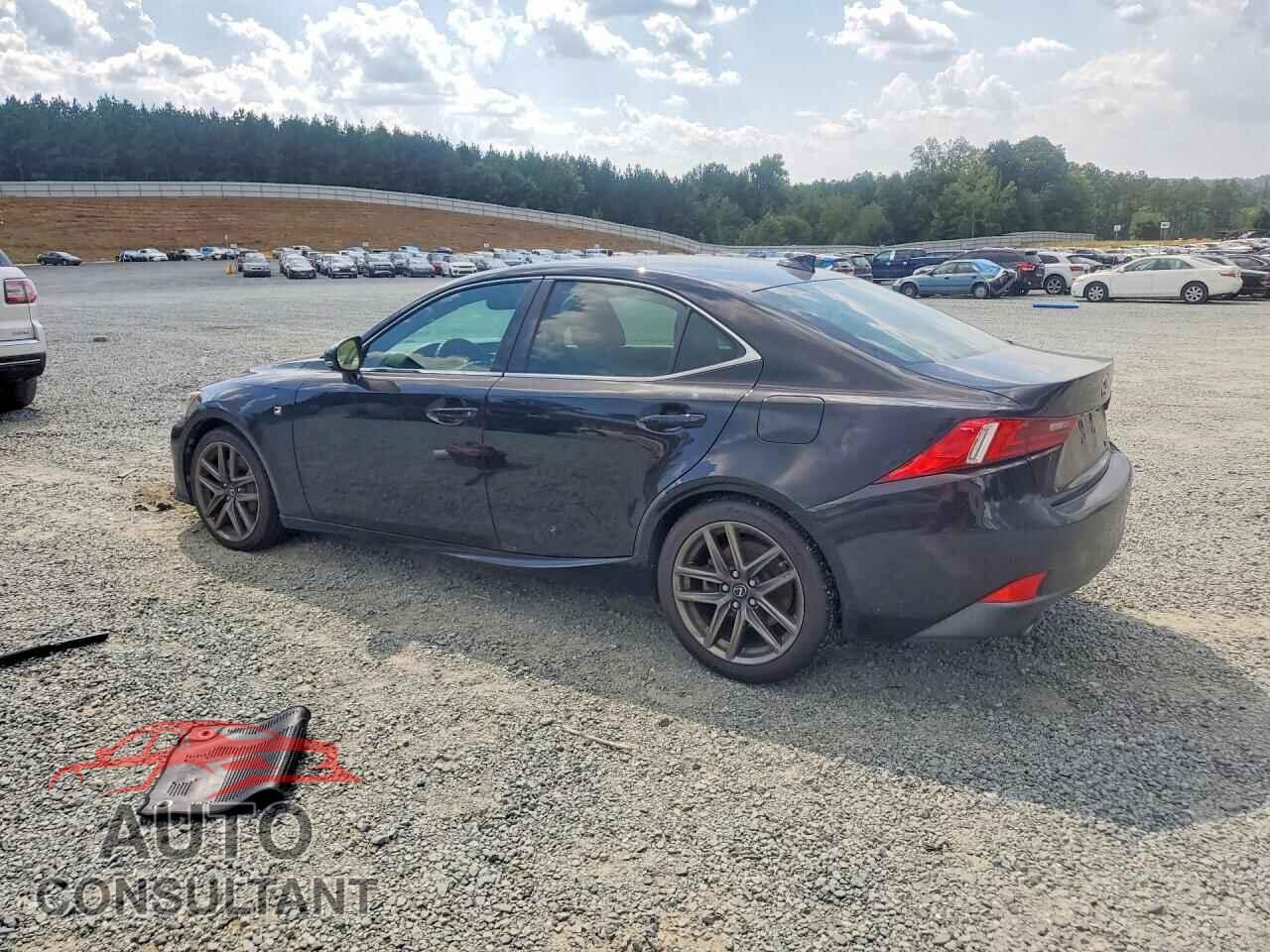 LEXUS IS 2014 - JTHBE1D25E5000628