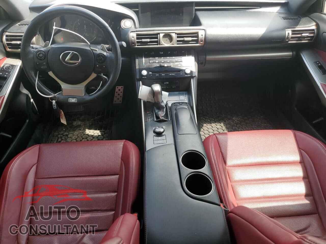 LEXUS IS 2014 - JTHCE1D24E5000690