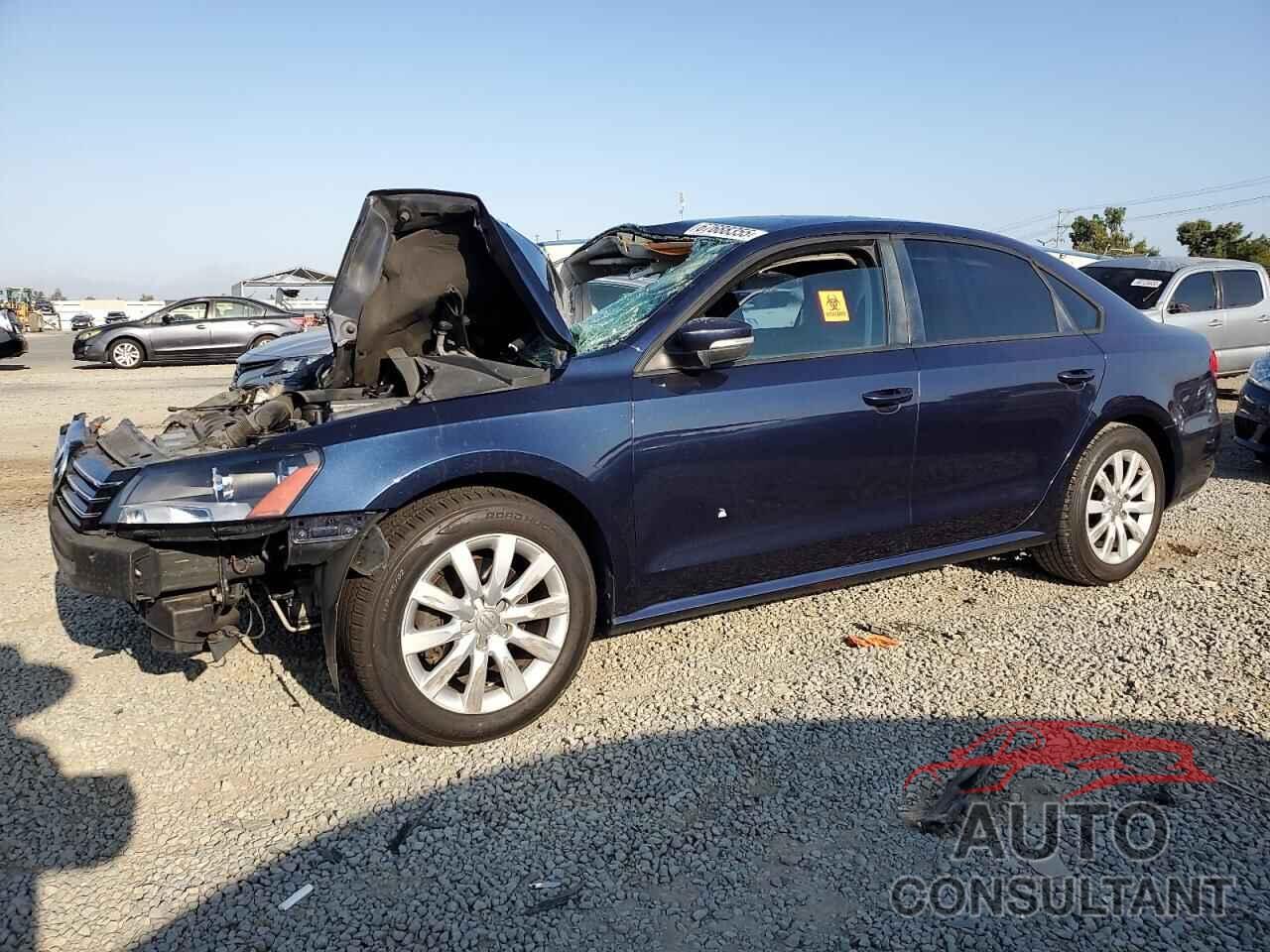 VOLKSWAGEN PASSAT 2013 - 1VWAP7A37DC129307