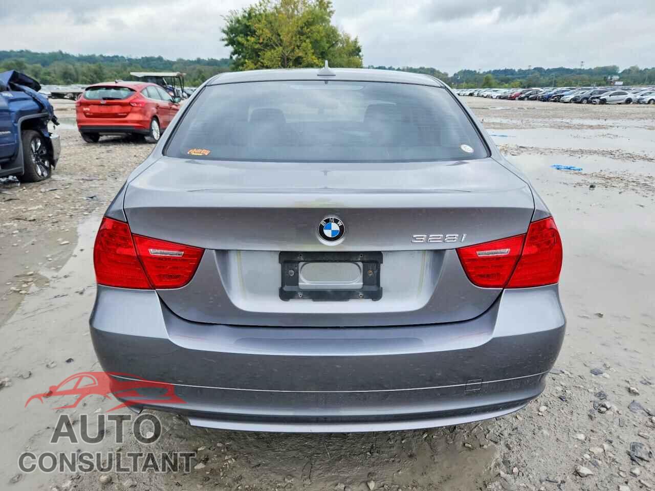 BMW 3 SERIES 2011 - WBAPK7C52BF196268