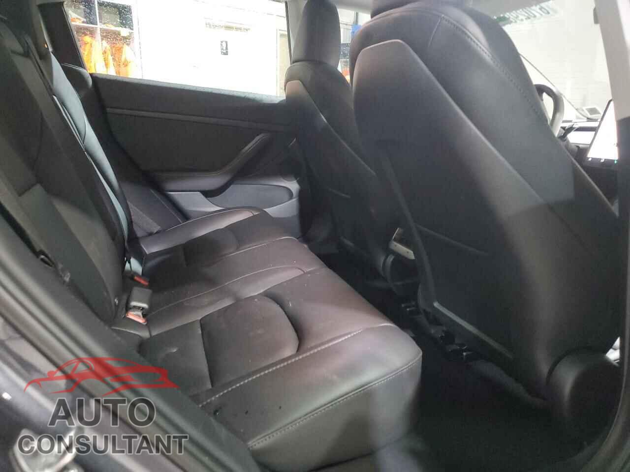 TESLA MODEL 3 2023 - 5YJ3E1EA0PF691175