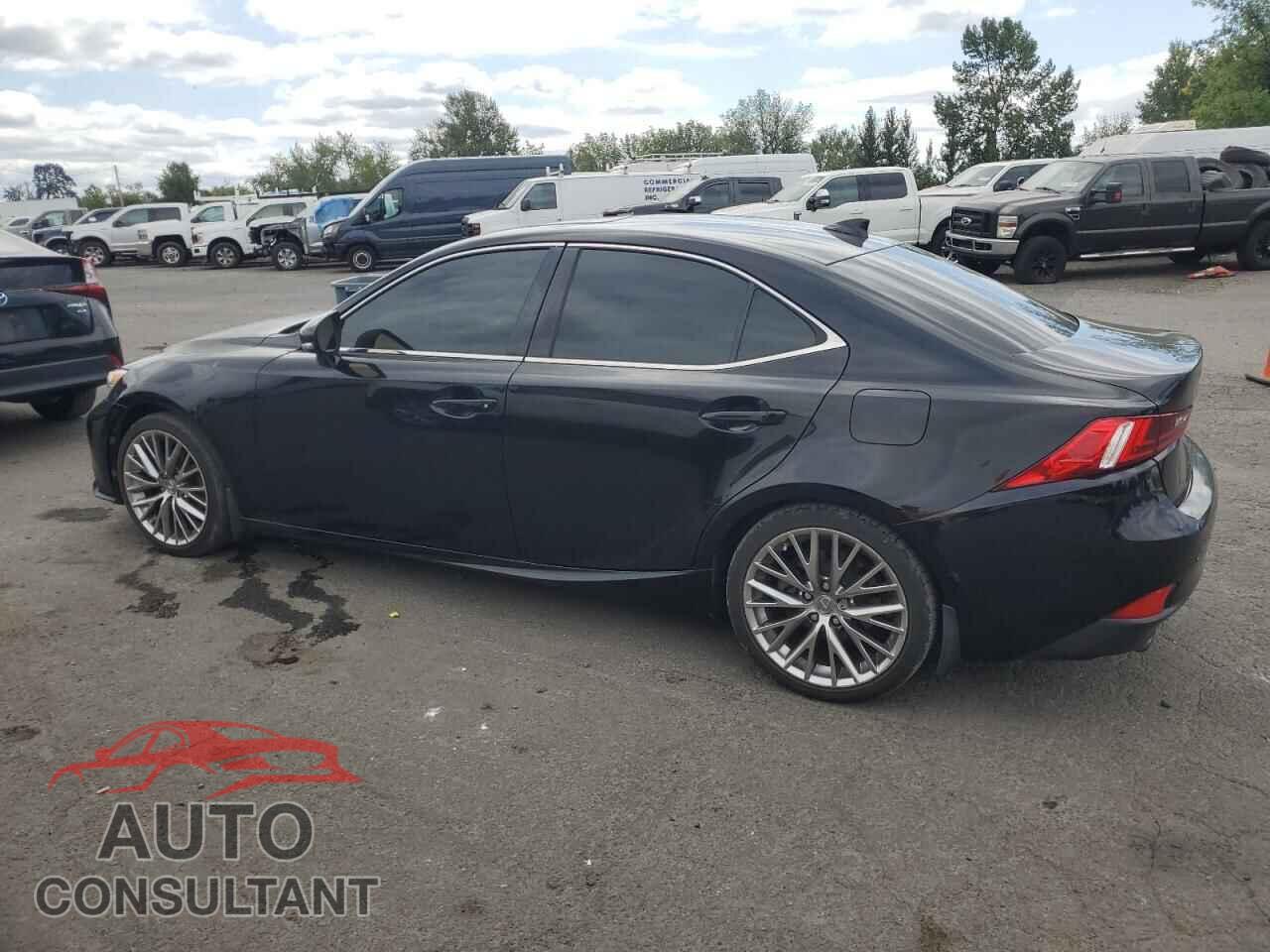 LEXUS IS 2014 - JTHCF1D21E5007514