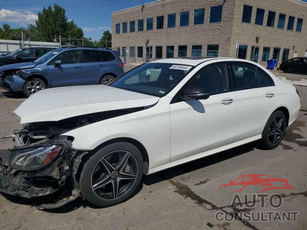 MERCEDES-BENZ E-CLASS 2019 - WDDZF4KB3KA561498