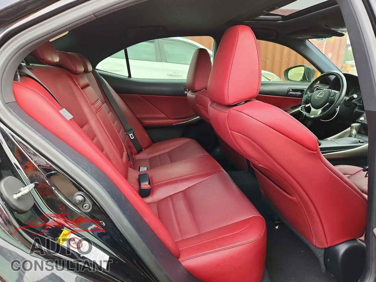 LEXUS IS 2015 - JTHCF1D24F5016676