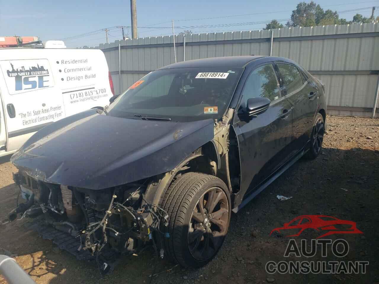 HONDA CIVIC 2018 - SHHFK7H49JU425321