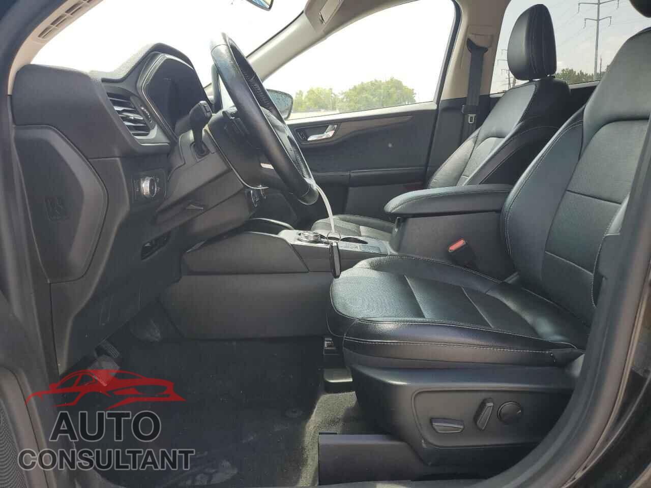 FORD ESCAPE 2020 - 1FMCU9J94LUA29335