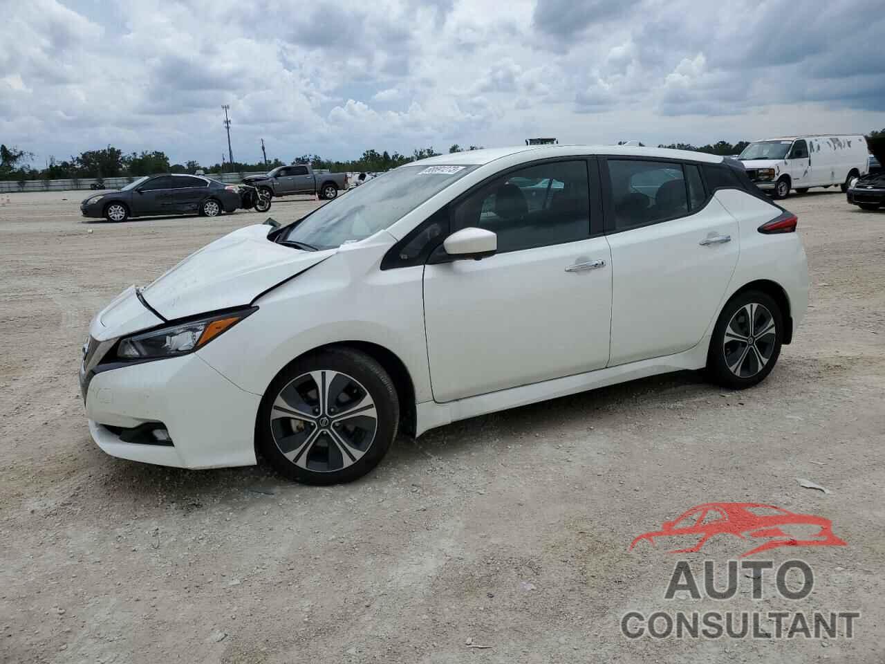 NISSAN LEAF 2022 - 1N4AZ1CV8NC558519