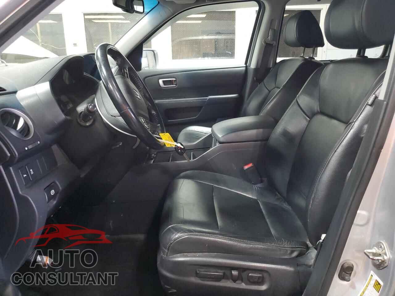 HONDA PILOT 2014 - 5FNYF4H98EB009422