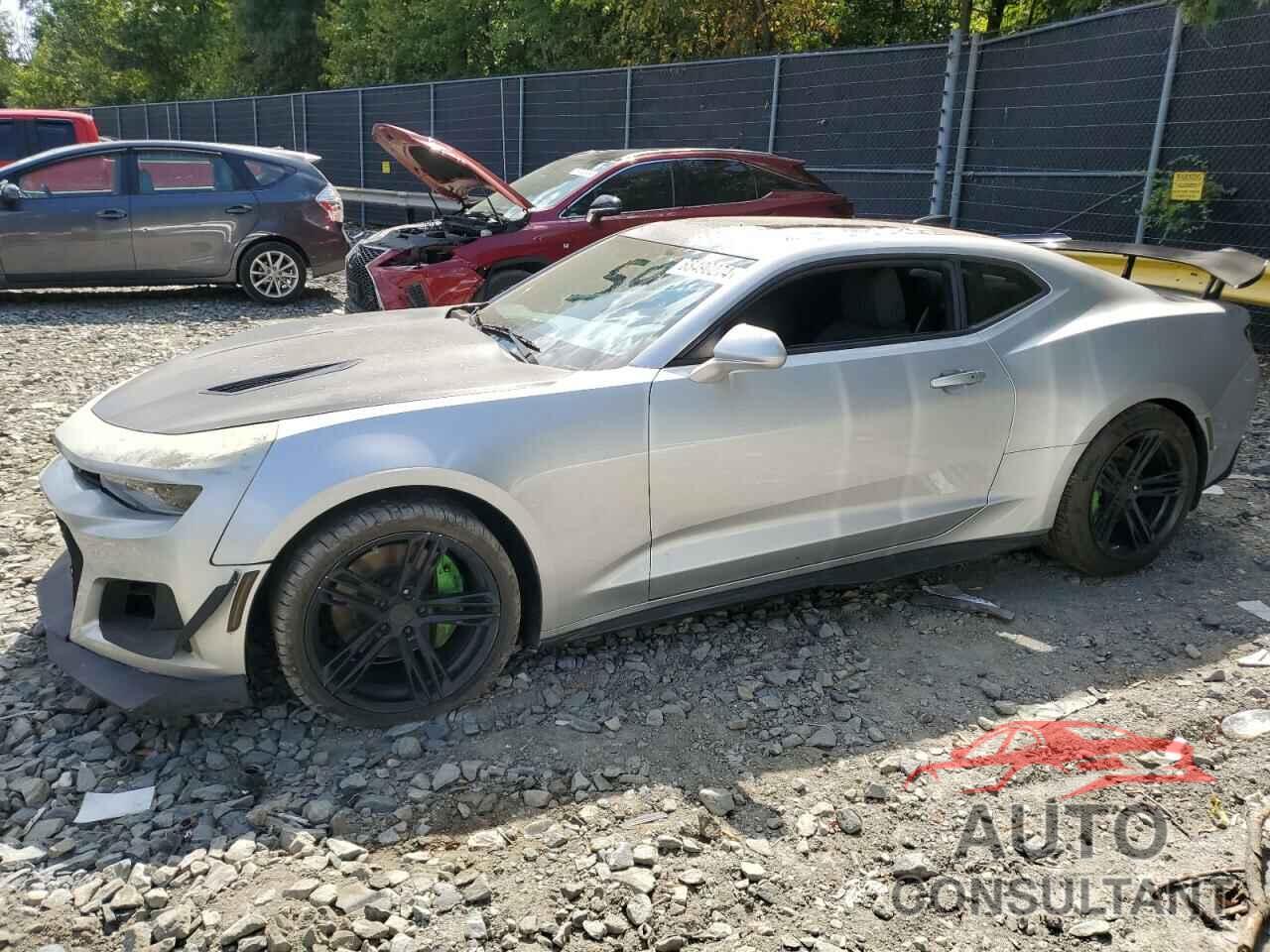 CHEVROLET CAMARO 2018 - 1G1FF1R75J0125956