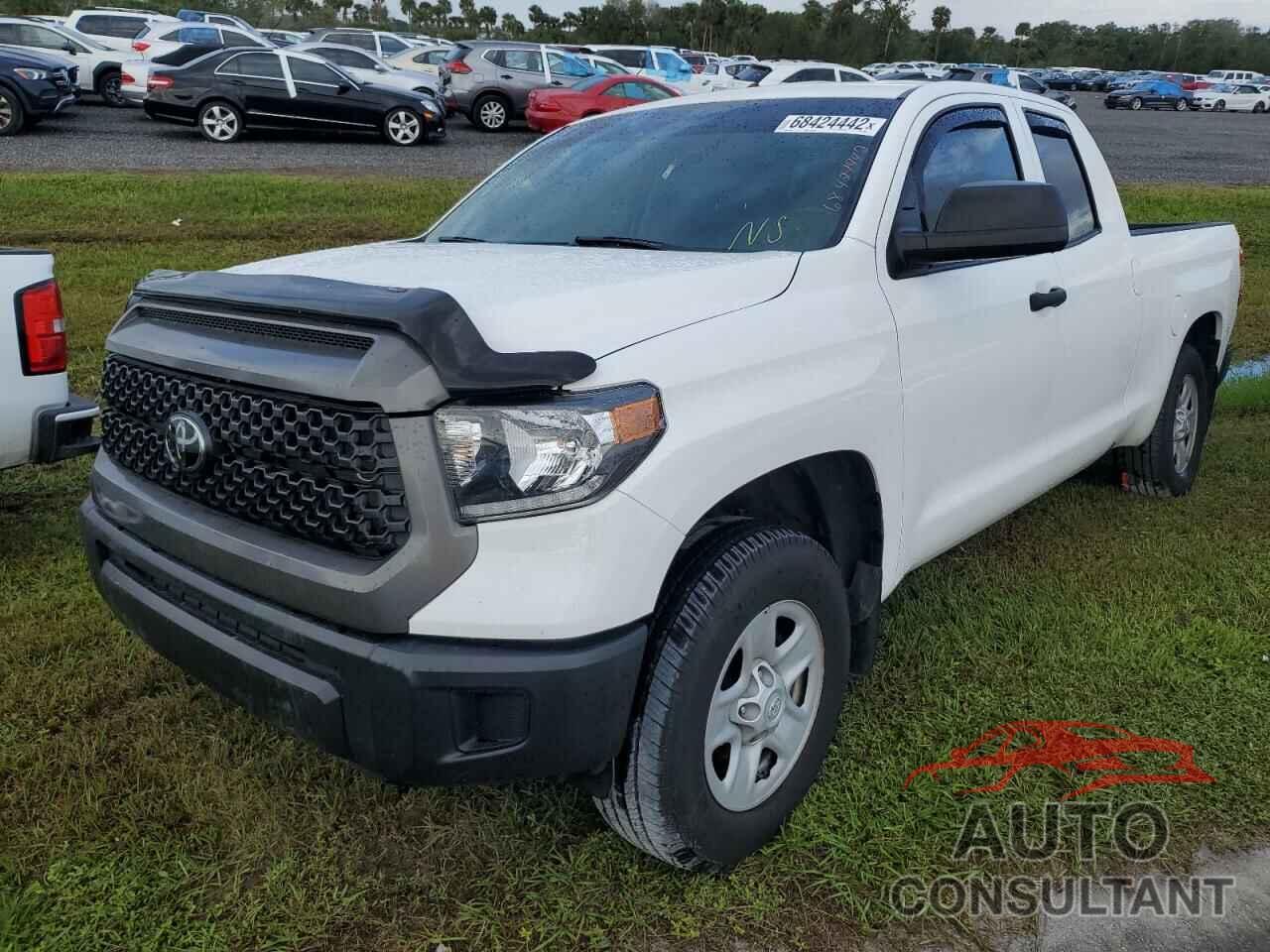 TOYOTA TUNDRA 2020 - 5TFRY5F13LX270459