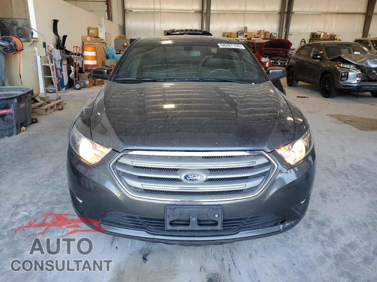 FORD TAURUS 2015 - 1FAHP2E86FG124093