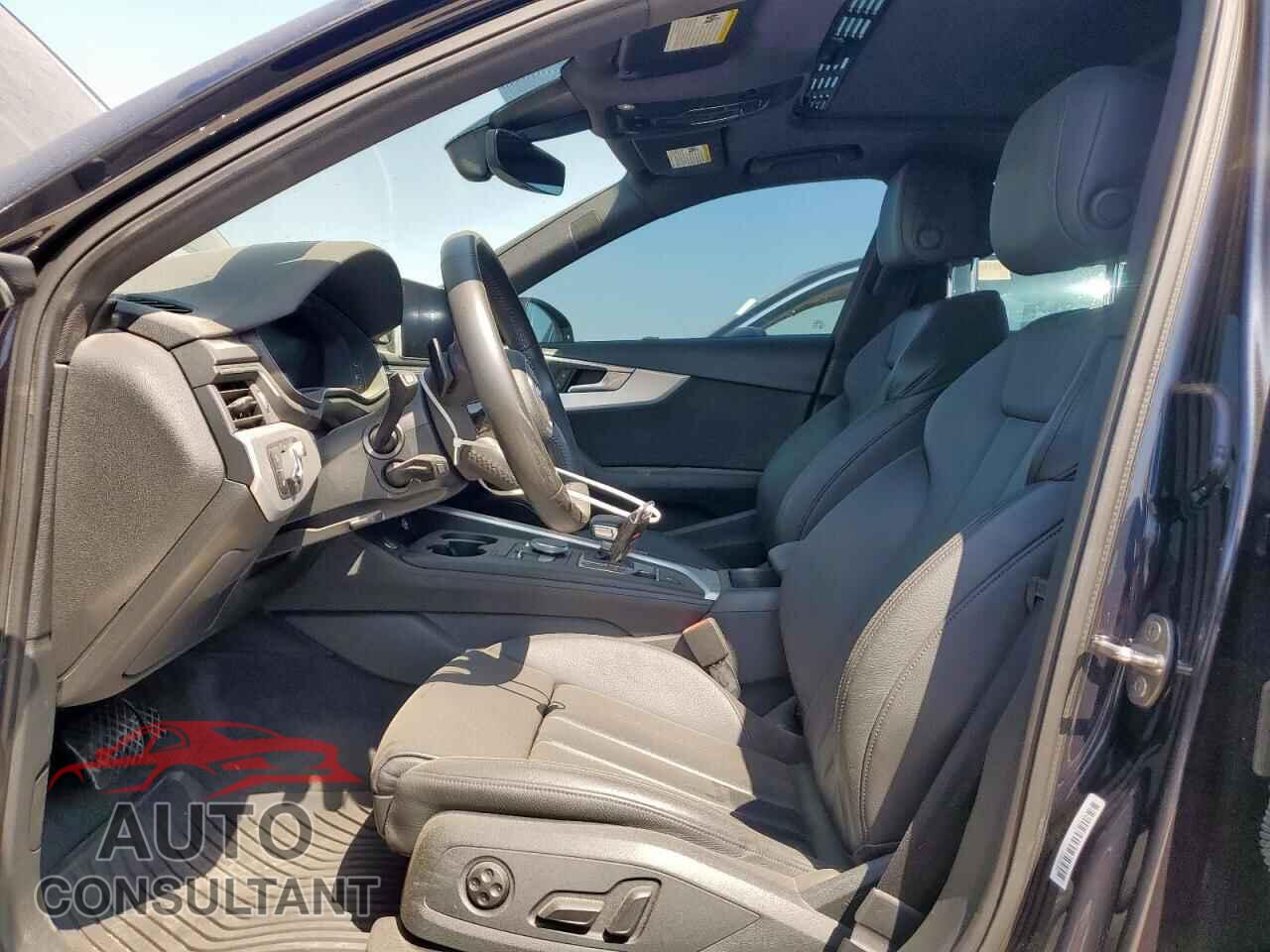 AUDI A4 2017 - WAUFNAF44HN057731