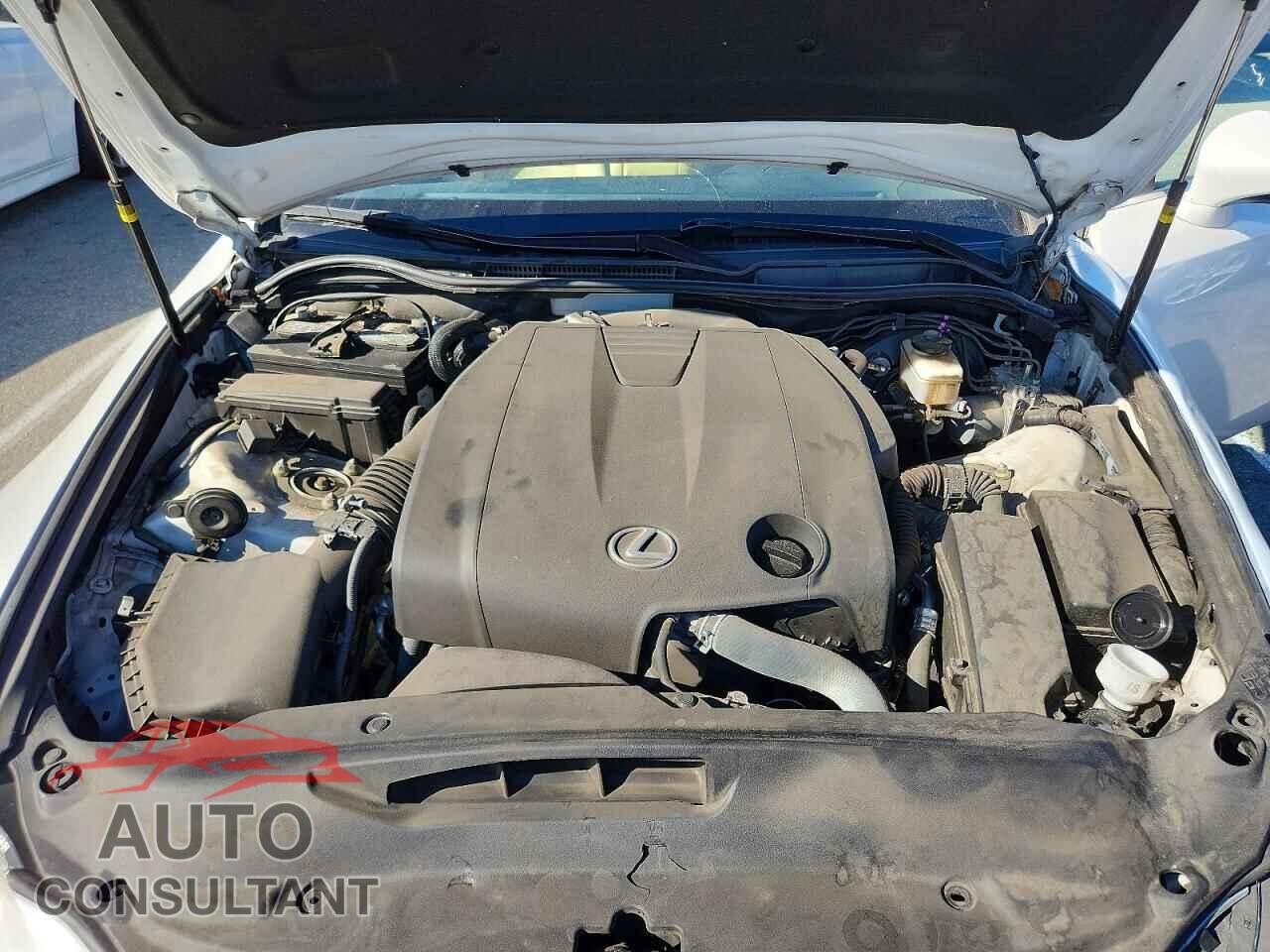 LEXUS IS 2015 - JTHBF1D2XF5056594