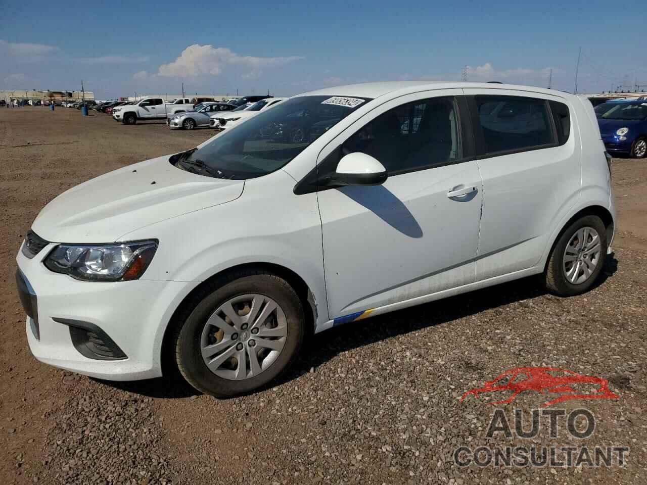 CHEVROLET SONIC 2019 - 1G1JG6SB3K4122289