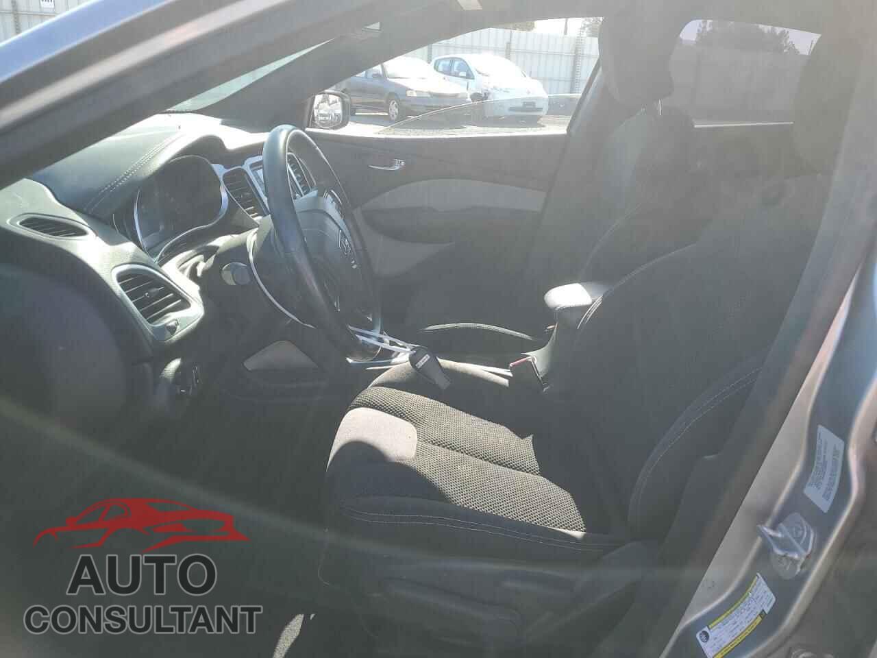 DODGE DART 2015 - 1C3CDFBB7FD123321