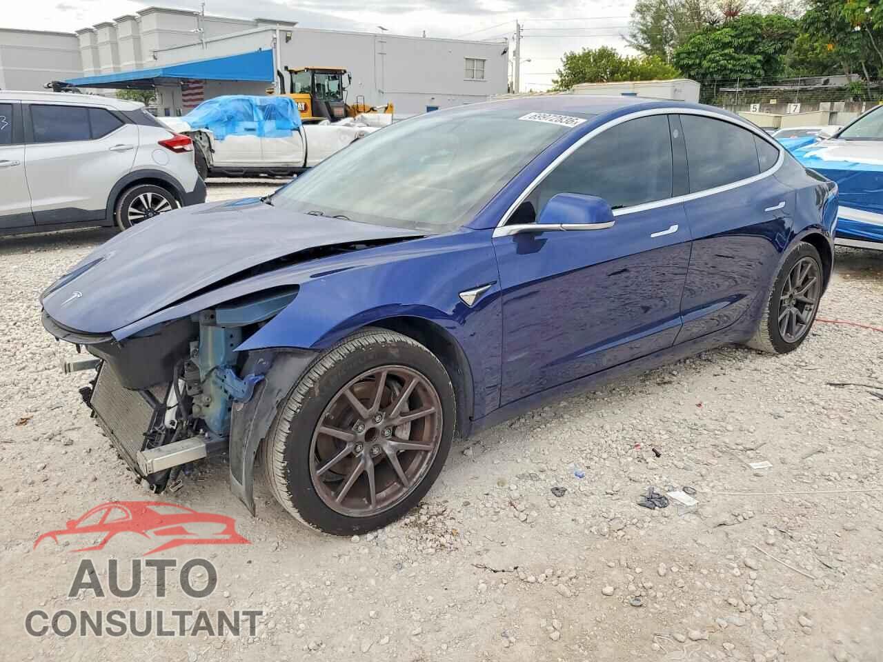 TESLA MODEL 3 2018 - 5YJ3E1EA5JF032550