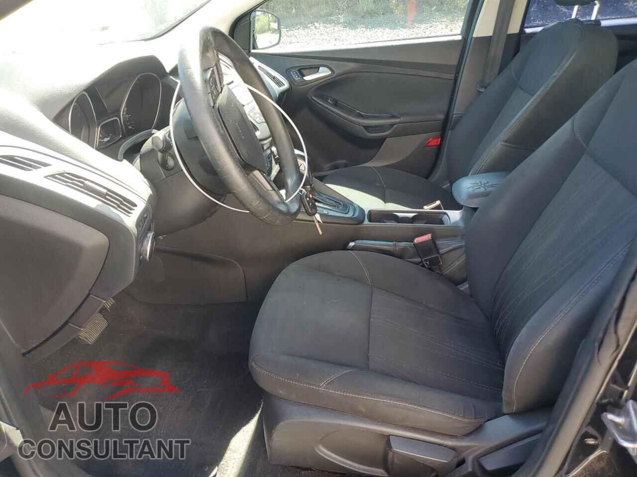 FORD FOCUS 2016 - 1FADP3K21GL395110