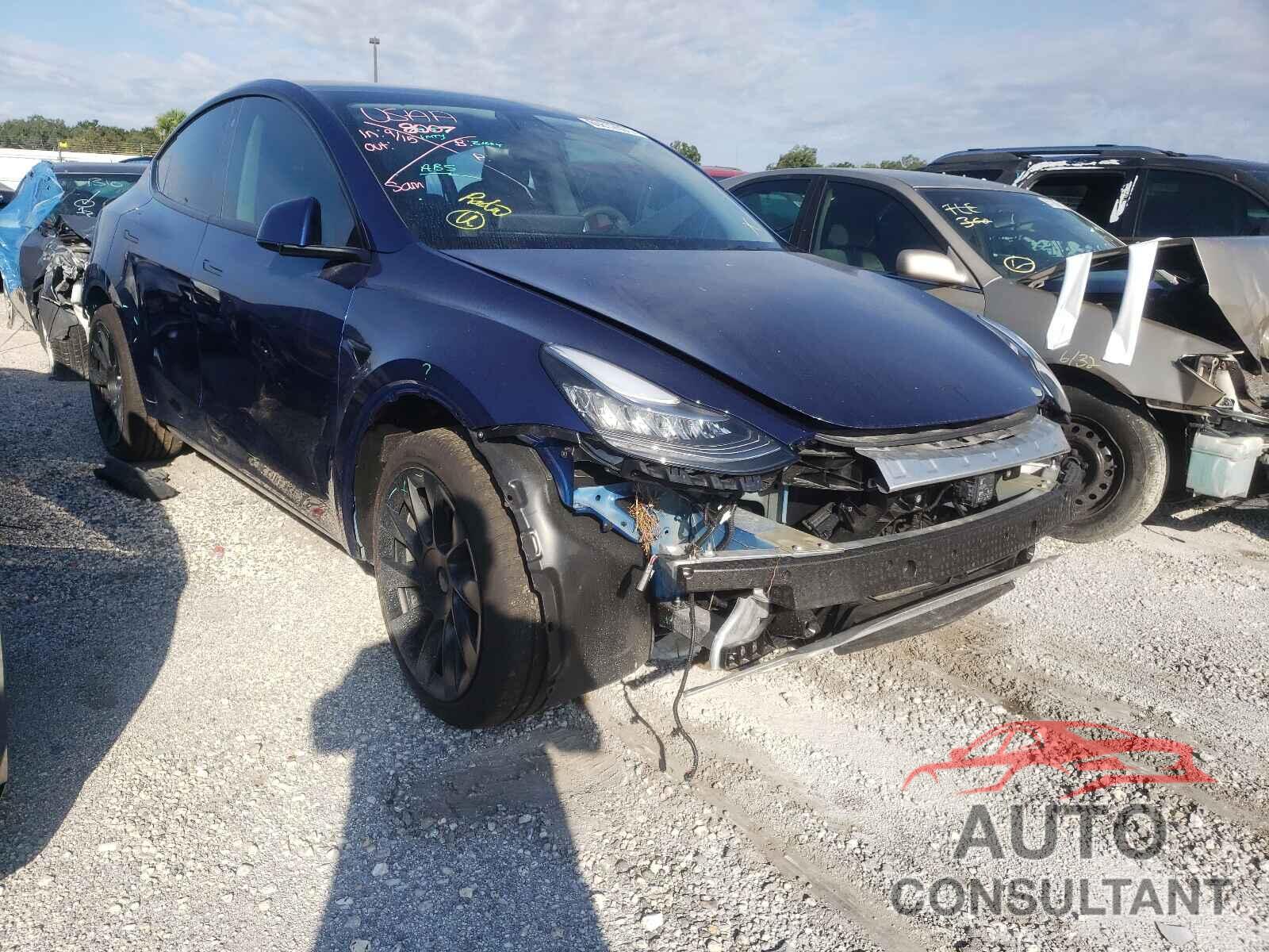 TESLA MODEL Y 2021 - 5YJYGAEEXMF149094