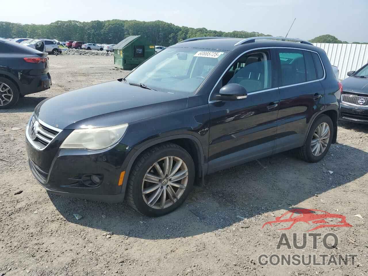 VOLKSWAGEN TIGUAN 2011 - WVGBV7AX1BW560510