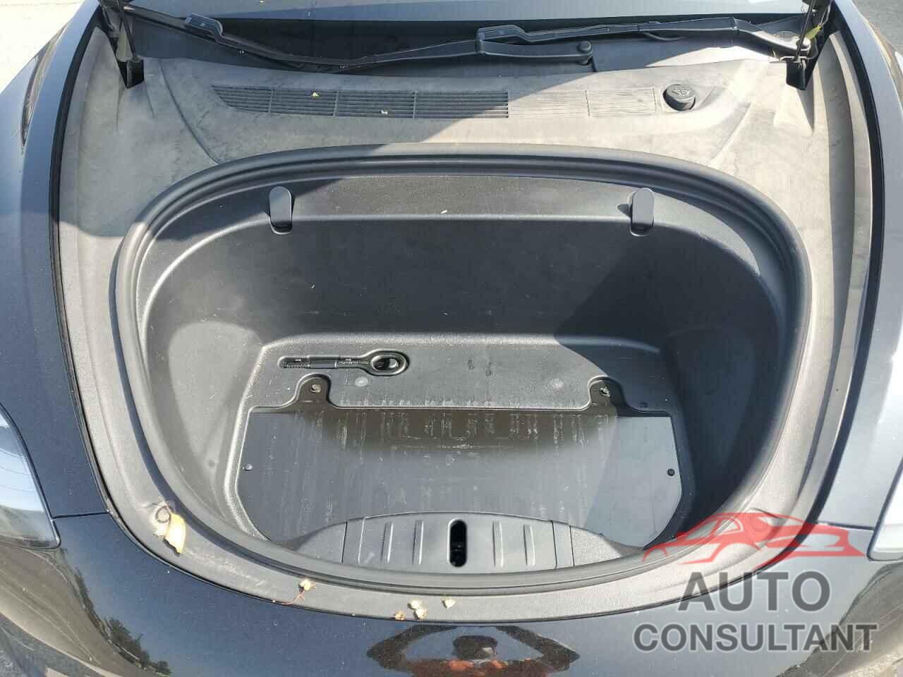 TESLA MODEL 3 2019 - 5YJ3E1EA7KF304842