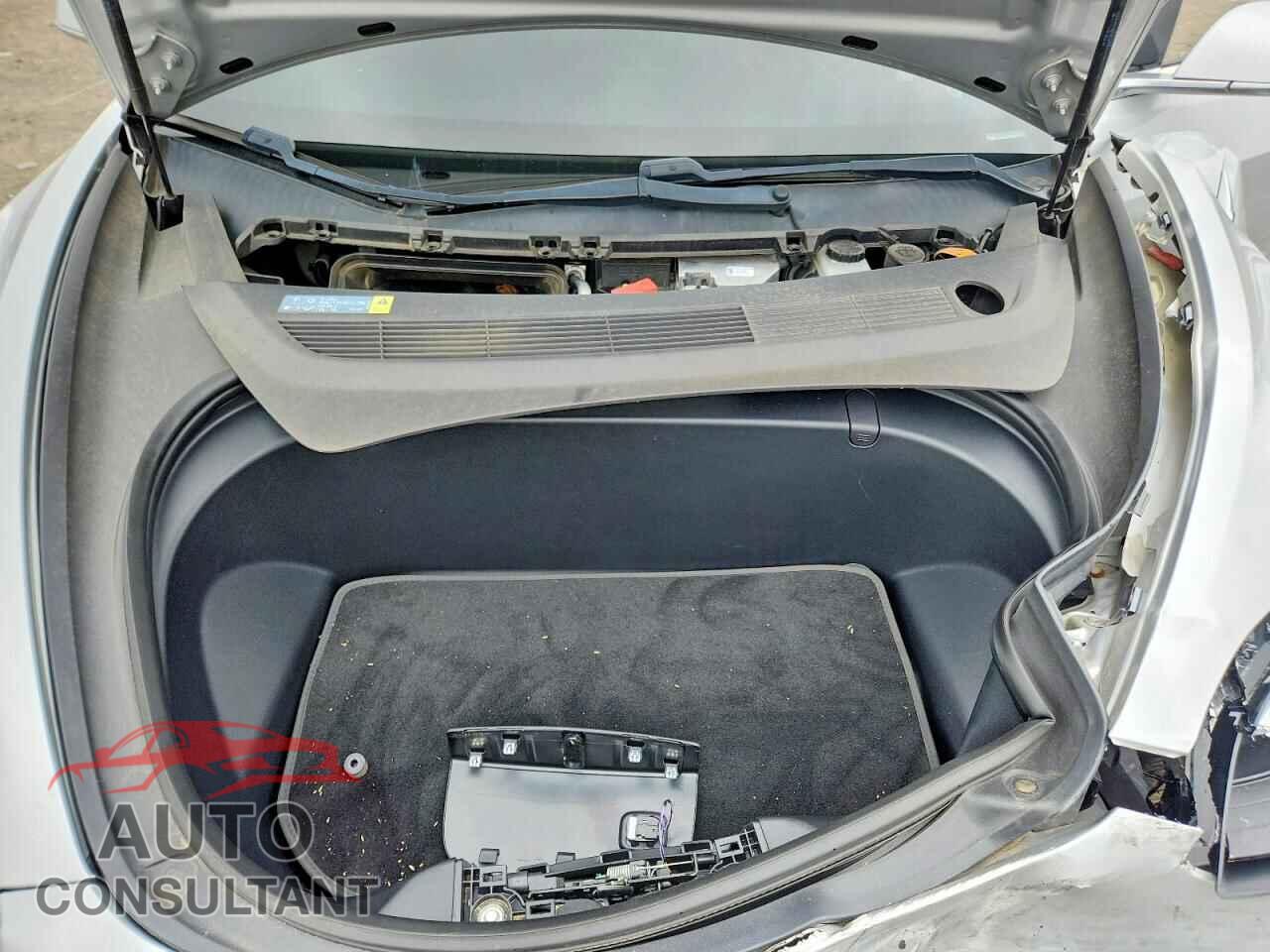 TESLA MODEL 3 2018 - 5YJ3E1EAXJF048341