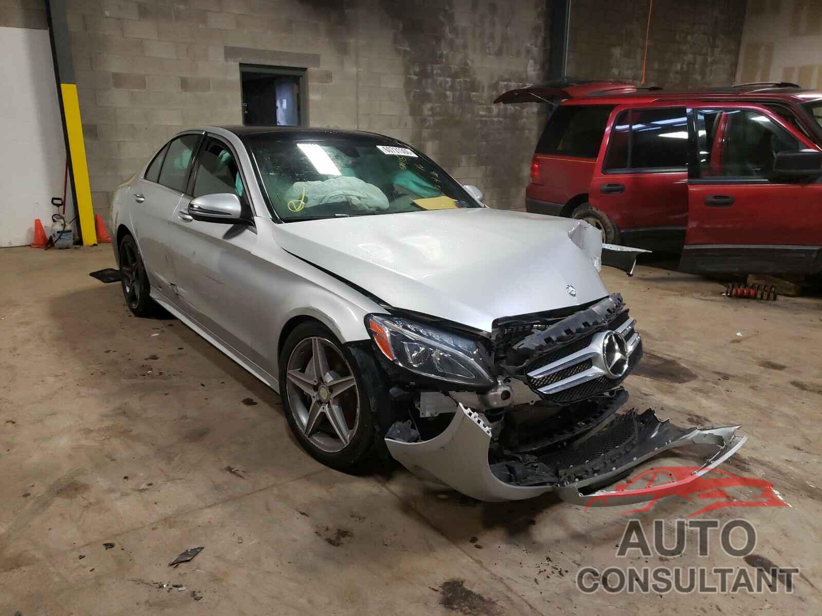 MERCEDES-BENZ C CLASS 2016 - 55SWF4KB0GU177947