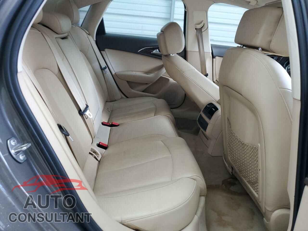 AUDI A6 2013 - WAUGFAFC6DN116796