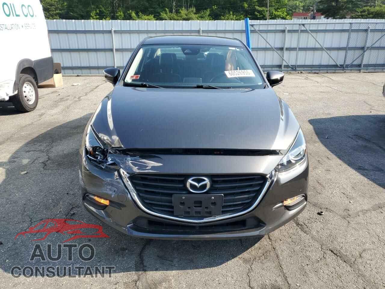 MAZDA 3 2017 - 3MZBN1V79HM147655