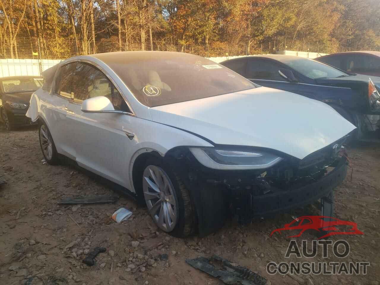 TESLA MODEL X 2017 - 5YJXCBE20HF042452