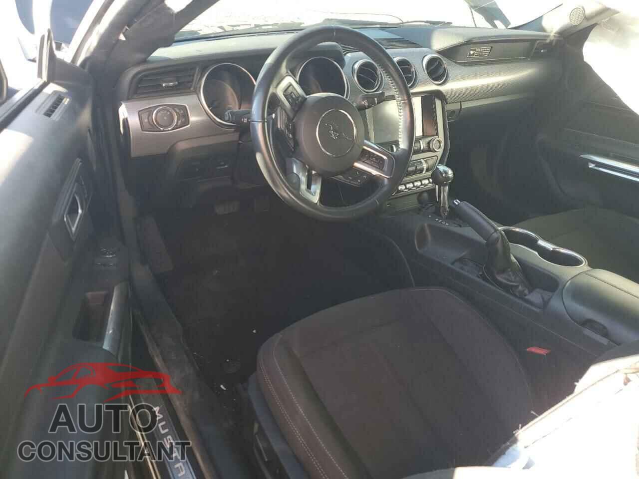 FORD MUSTANG 2020 - 1FA6P8CF2L5163430