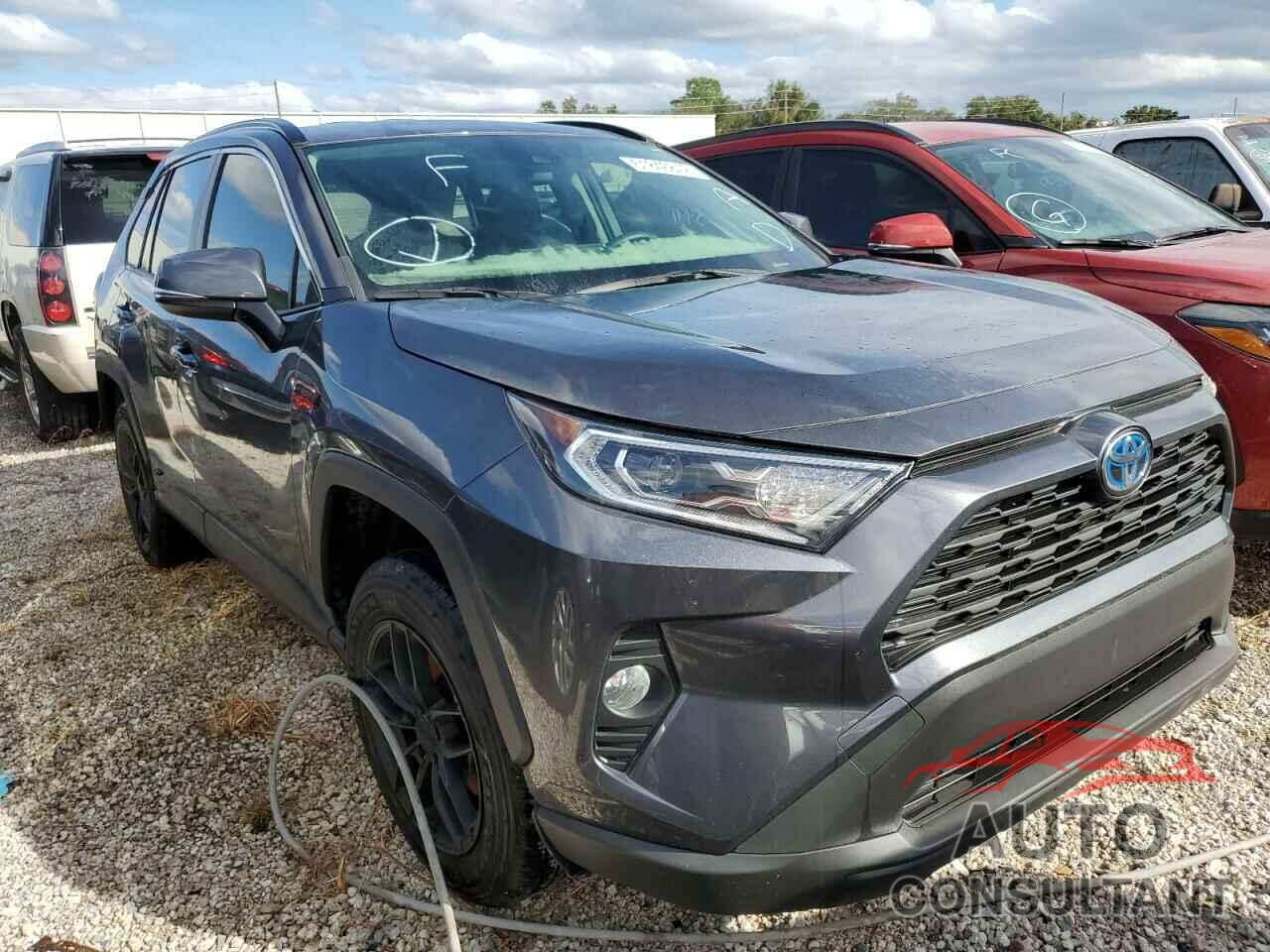 TOYOTA RAV4 2021 - JTMRWRFV6MD135978