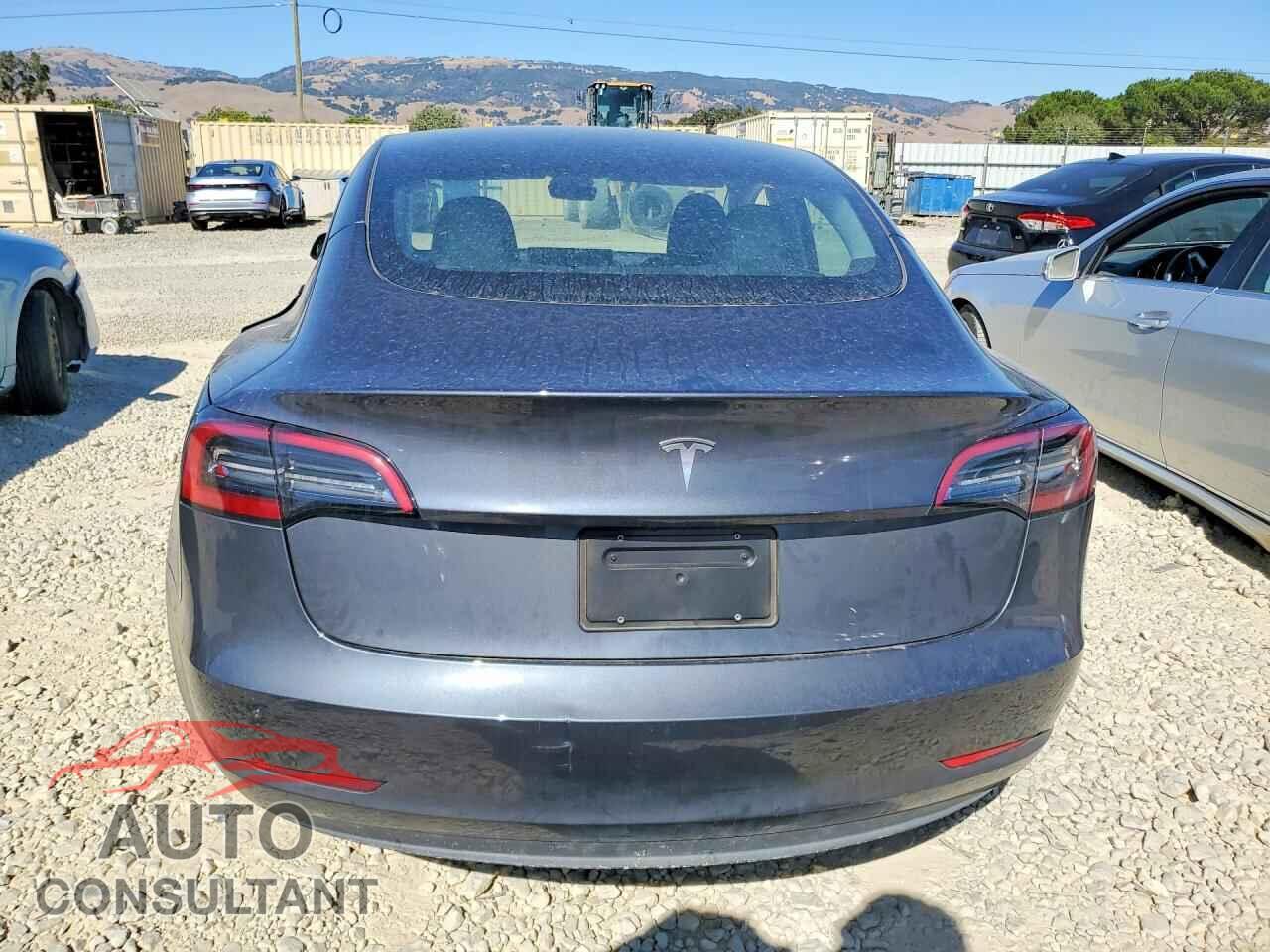 TESLA MODEL 3 2023 - 5YJ3E1EA2PF584161