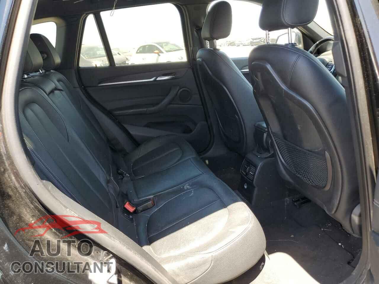 BMW X1 2016 - WBXHT3C32G5E50737