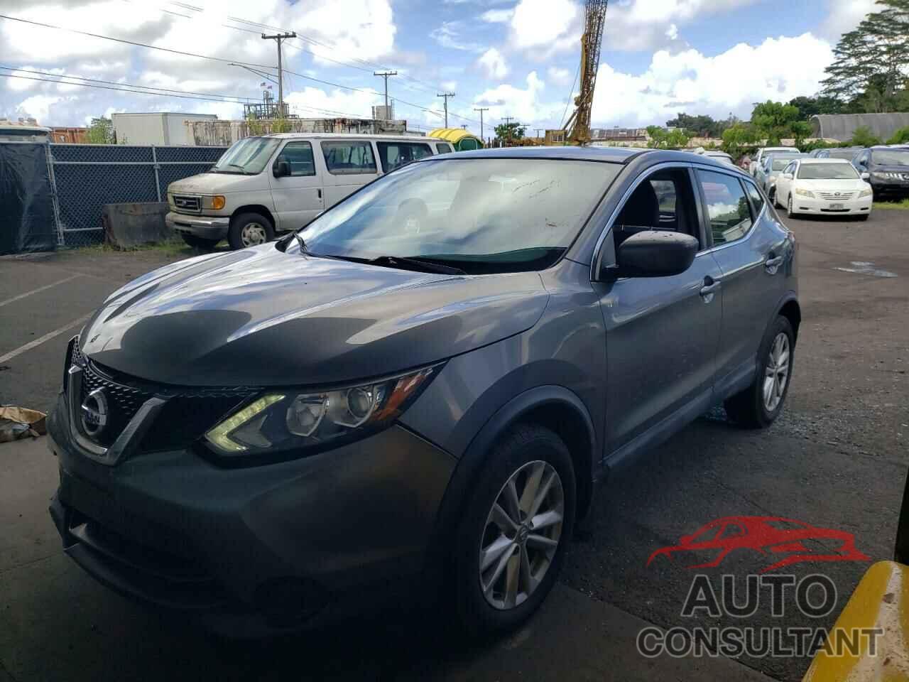 NISSAN ROGUE 2018 - JN1BJ1CP8JW109523
