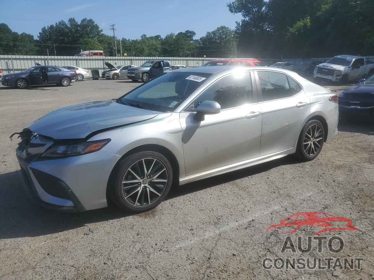 TOYOTA CAMRY 2021 - 4T1G11AK3MU572501