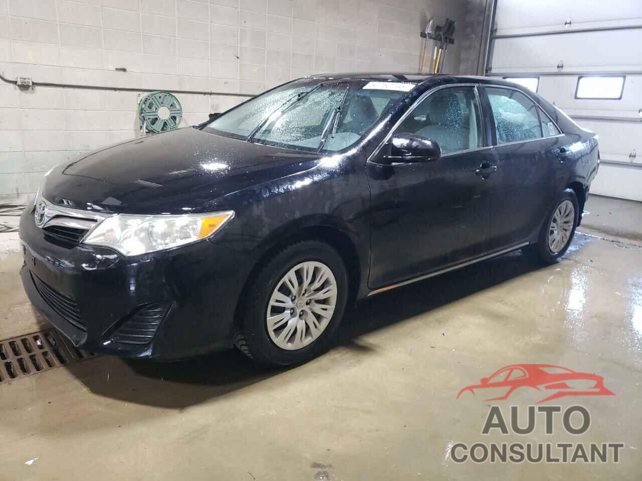 TOYOTA CAMRY 2012 - 4T4BF1FK2CR217134