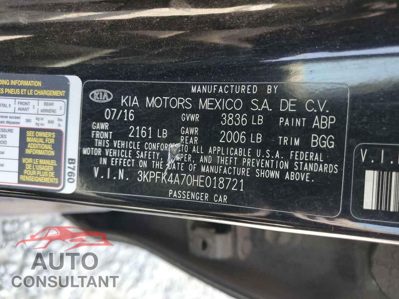 KIA FORTE 2017 - 3KPFK4A70HE018721