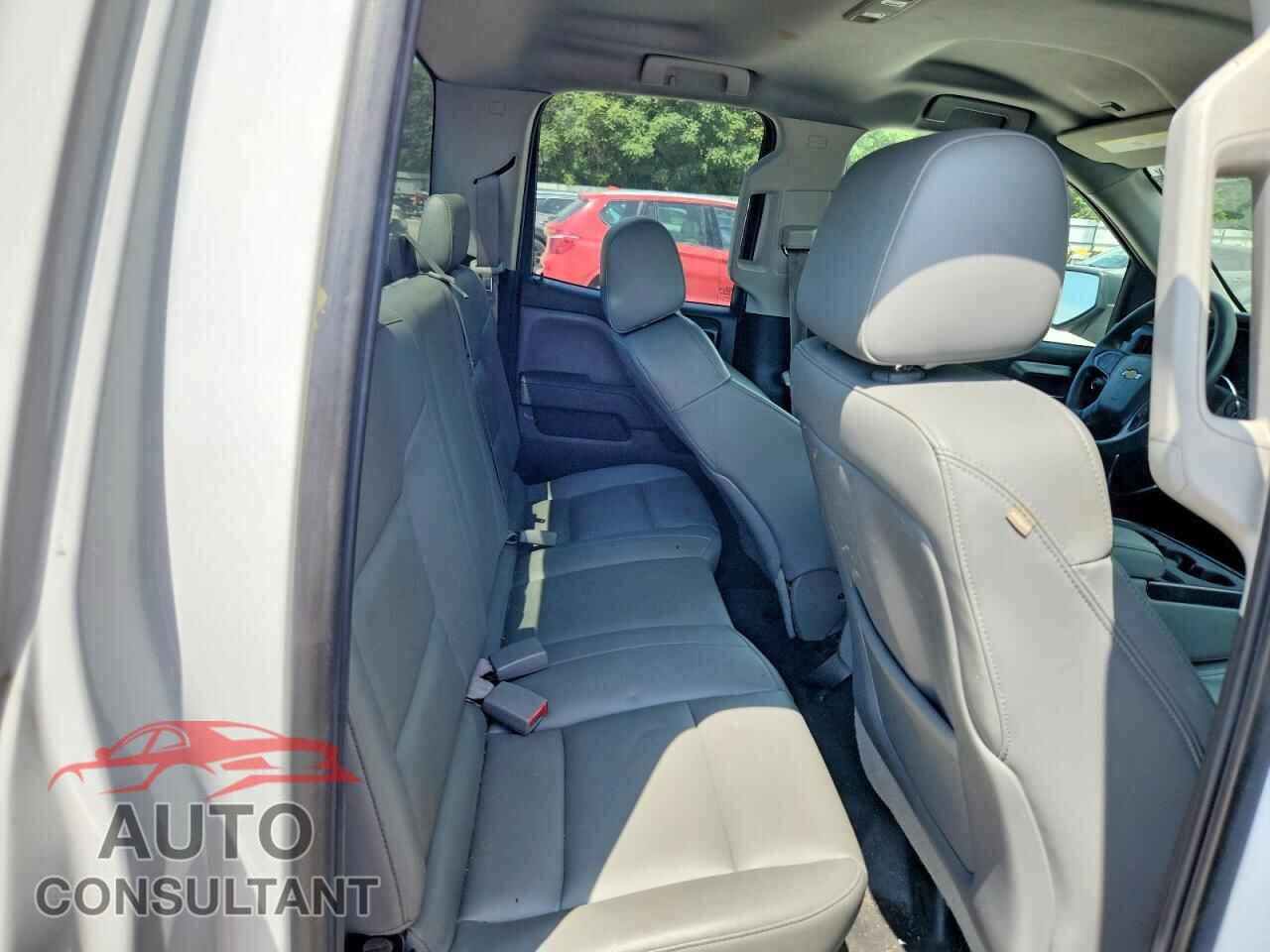 CHEVROLET SILVERADO 2015 - 1GCRCPEC2FZ208721