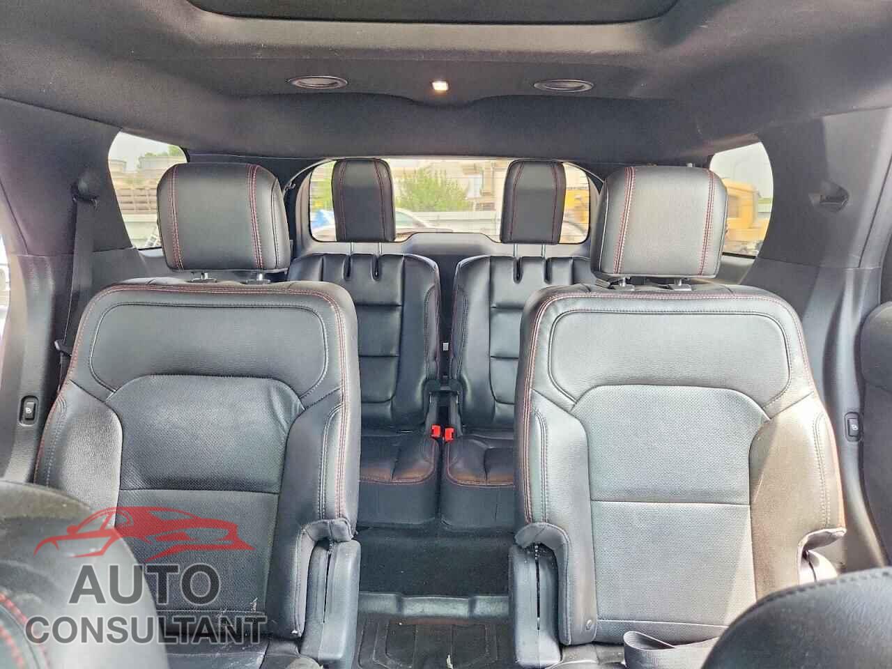 FORD EXPLORER 2018 - 1FM5K8GT8JGB65216