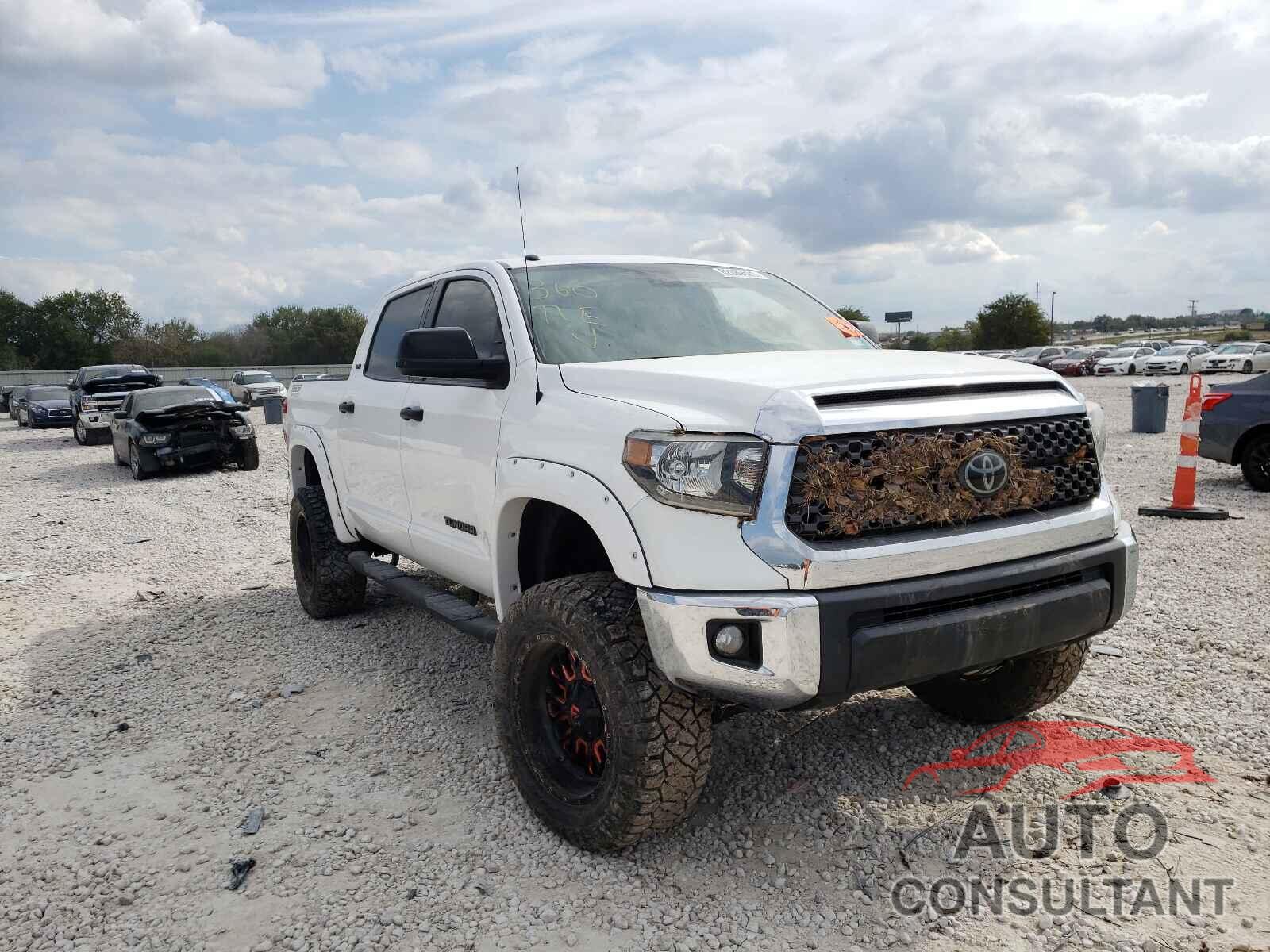 TOYOTA TUNDRA 2018 - 5TFEM5F17JX129451