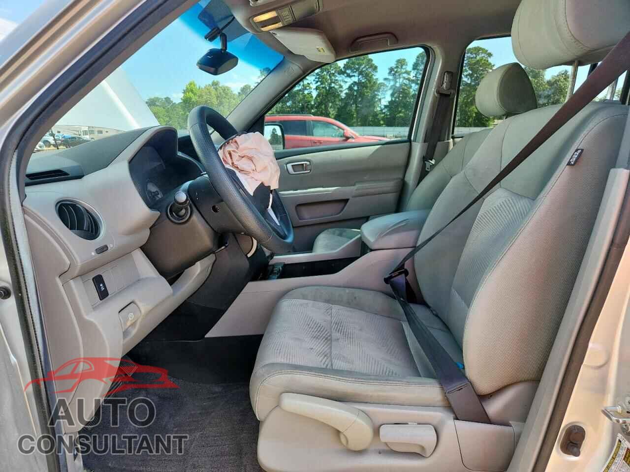 HONDA PILOT 2012 - 5FNYF3H27CB043880