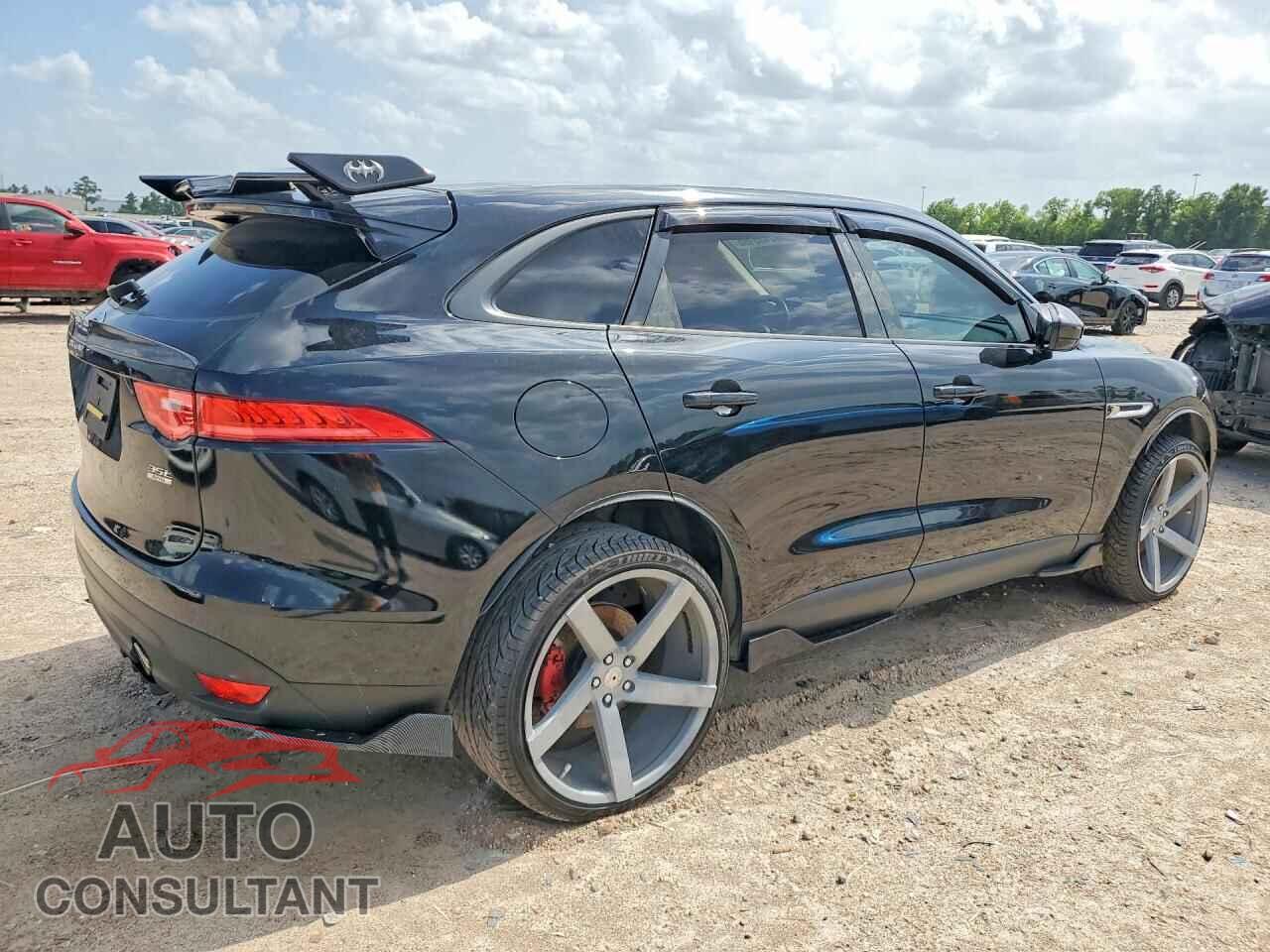 JAGUAR F-PACE 2017 - SADCS2BVXHA496429