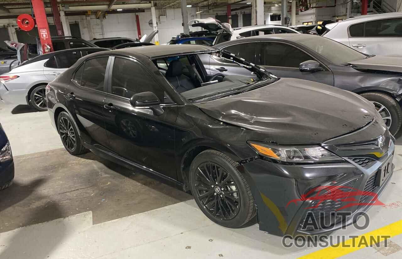 TOYOTA CAMRY 2021 - 4T1T11BK2MU023336