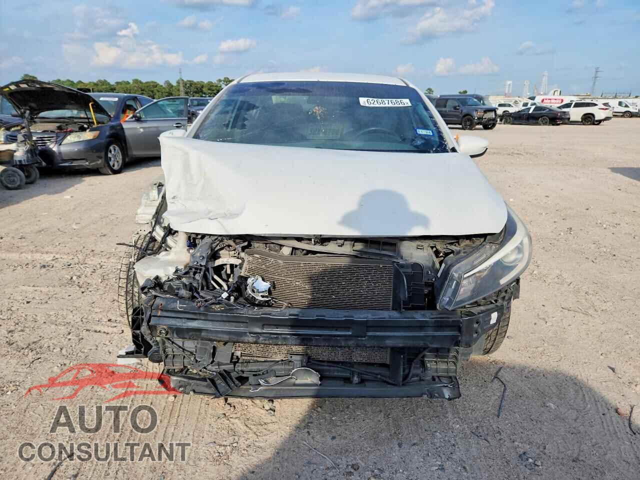 KIA FORTE 2017 - 3KPFK4A76HE067423