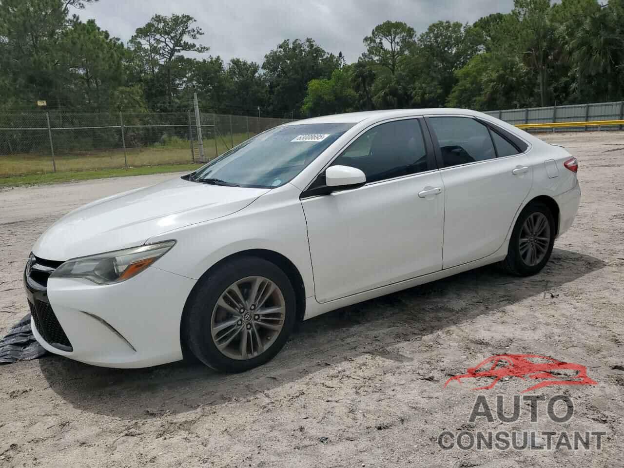 TOYOTA CAMRY 2015 - 4T1BF1FK2FU073616