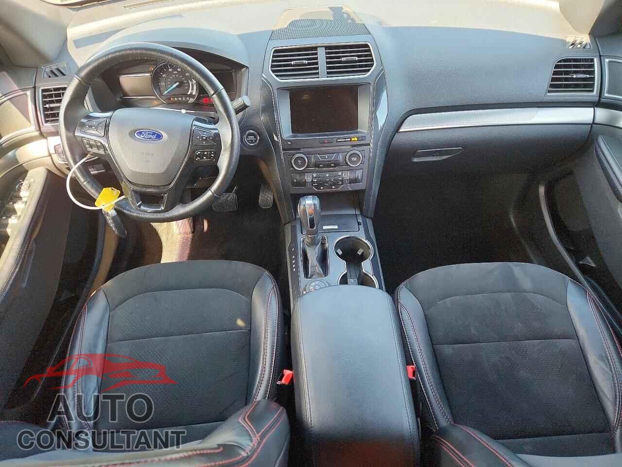 FORD EXPLORER 2018 - 1FM5K8D86JGB25619