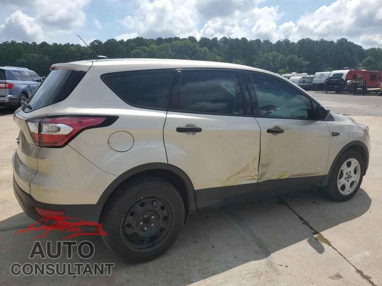 FORD ESCAPE 2017 - 1FMCU0F72HUB96030